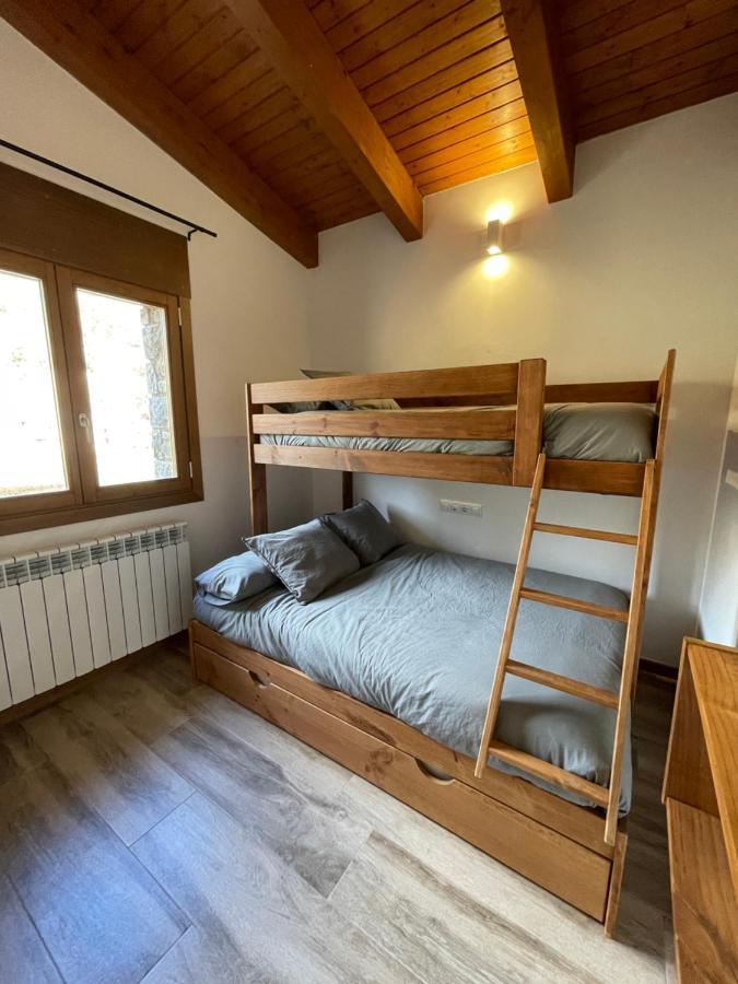 Casa De Les Escoles, Espinalbet - Alberga Castellar del Riu Kültér fotó