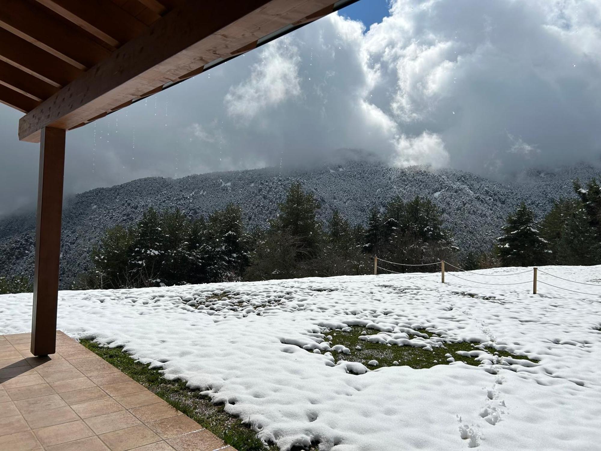 Casa De Les Escoles, Espinalbet - Alberga Castellar del Riu Kültér fotó